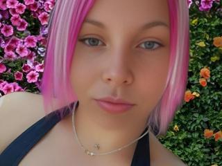 IzzyWeet - Live porn &amp; sex cam - 18288930