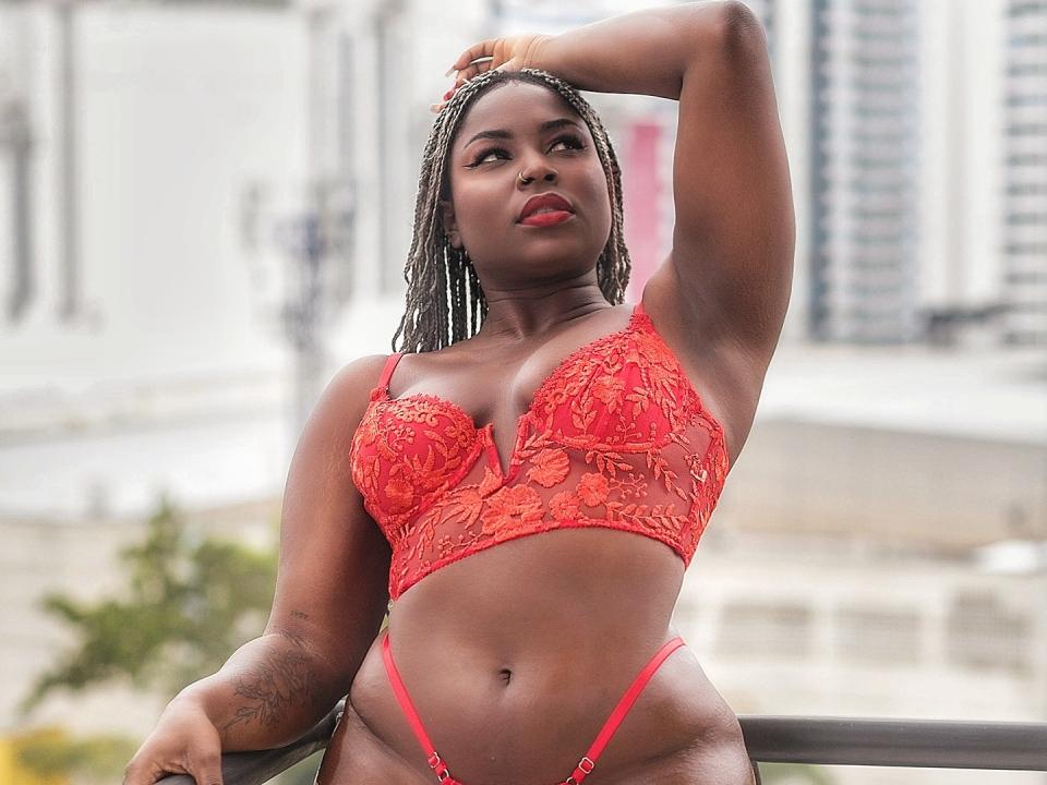 AkaneQueen - Live porn &amp; sex cam - 18297610