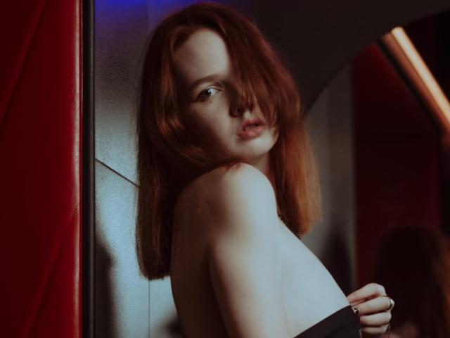 MoonRaisa - Live porn &amp; sex cam - 18298378