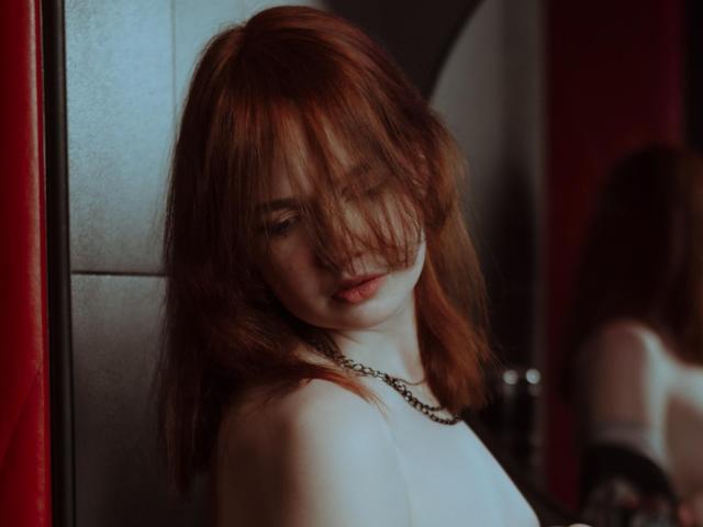 MoonRaisa - Élő pornó és szexkamera - 18298410