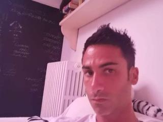 Caldo - Live porn &amp; sex cam - 18299958
