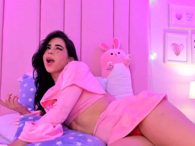 KeriAnn - Live porn &amp; sex cam - 18300422