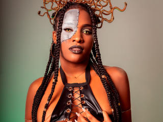 MelanieHardy - Sexe cam en vivo - 18300794