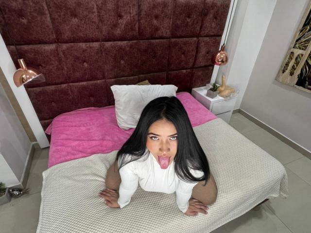 VeronicaWins - Live porn &amp; sex cam - 18301026