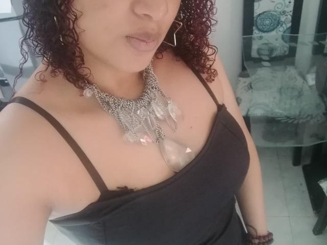 VioletaSwitch - Live porn &amp; sex cam - 18302322