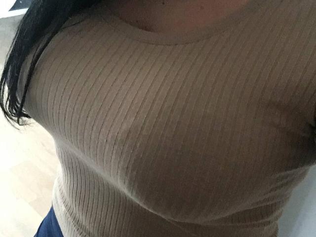 EstrelaFrenchie - Live porn &amp; sex cam - 18304494