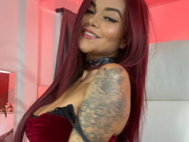 MajoJones - Live porn &amp; sex cam - 18305094
