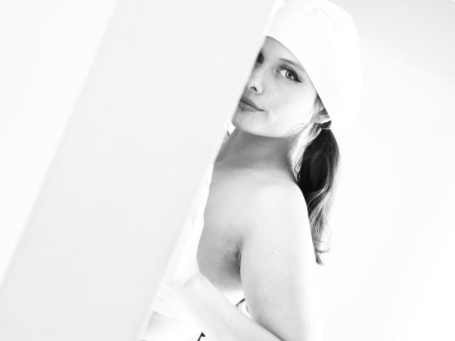 CharlotteBeker - Sexe cam en vivo - 18305162