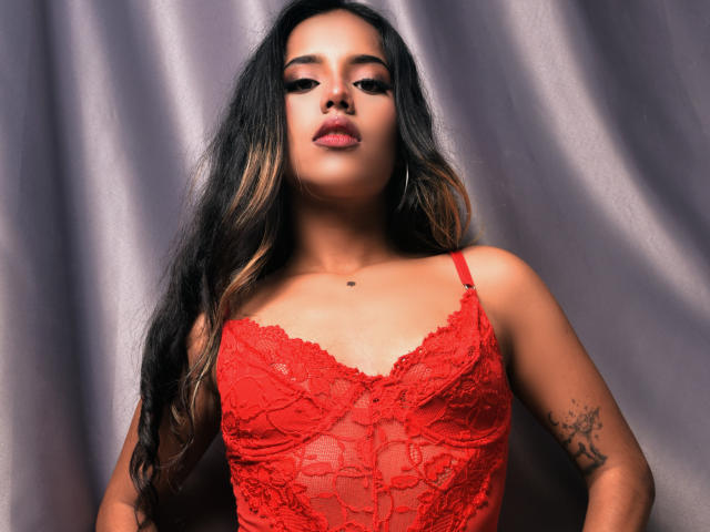 BrianaFrostt - Live porn &amp; sex cam - 18306382