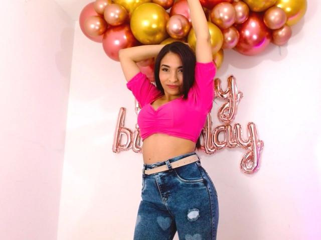 SarahyJhones - פורנו בשידור חי ומצלמת סקס - 18306710