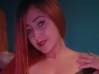TaylorVegaI - Live sex cam - 18307942