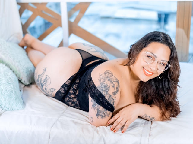ZamaraPetrova - Sexe cam en vivo - 18308558