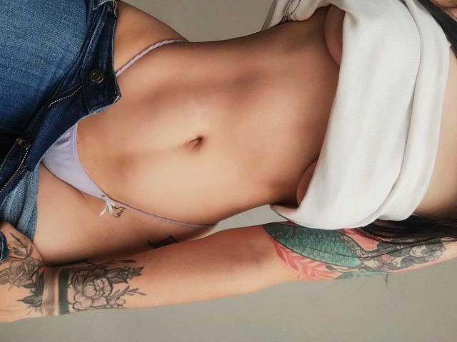 AlannaJade - Live porno og sexkamera - 18309570