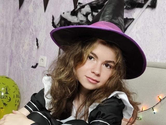 TinaRedly - Porno na żywo i seks kamera - 18313854