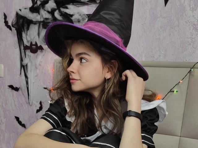 TinaRedly - Live sex cam - 18313862