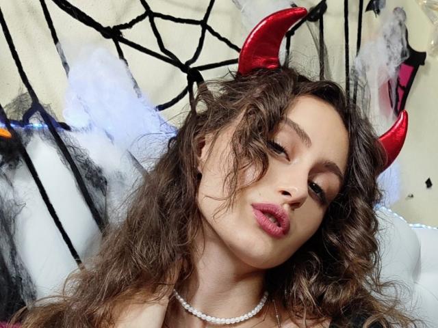 AlesyaDrons - сексуальная веб-камера в реальном времени - 18315774