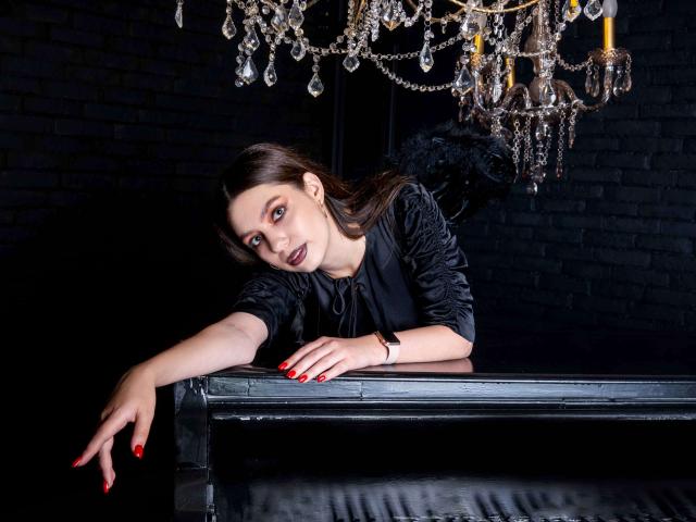 MilanaKitty - Live porn &amp; sex cam - 18322434