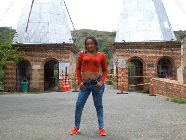 BetzabethMiller - Live porno og sexkamera - 18323342