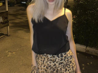 Tserera - сексуальная веб-камера в реальном времени - 18323414