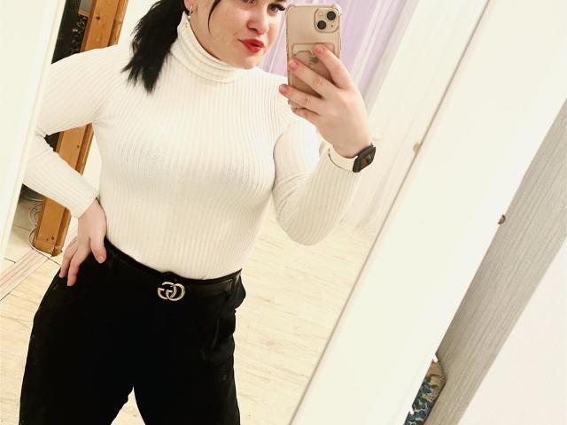 SophieStorm - Live porn &amp; sex cam - 18324750