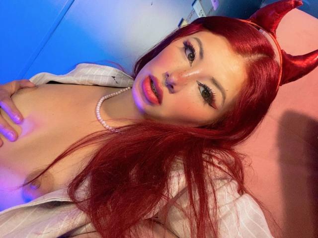 AbbieHotfman - Live porn &amp; sex cam - 18325546