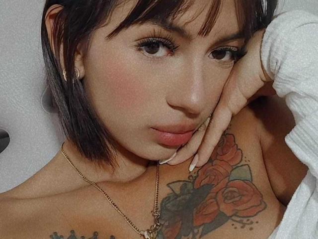AlexandraaM - Sexe cam en vivo - 18329934