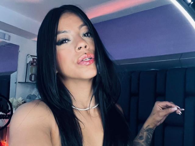 Amberv - Porno na żywo i seks kamera - 18333930