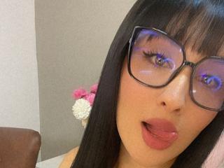 FiorellaGrimaldi - Live porn &amp; sex cam - 18334658