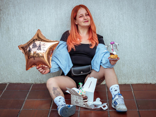 VioletaMora - Camera khiêu dâm &amp; quyến rũ trực tiếp - 18337322