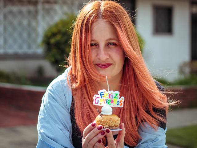 VioletaMora - ライブポルノ&amp;セックスカム - 18337366