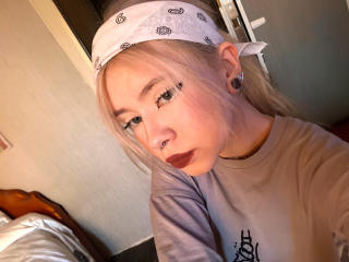 EvaAhCute - Sexe cam en vivo - 18340390