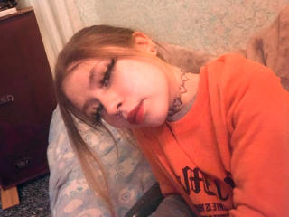 EvaAhCute - Sexe cam en vivo - 18340410