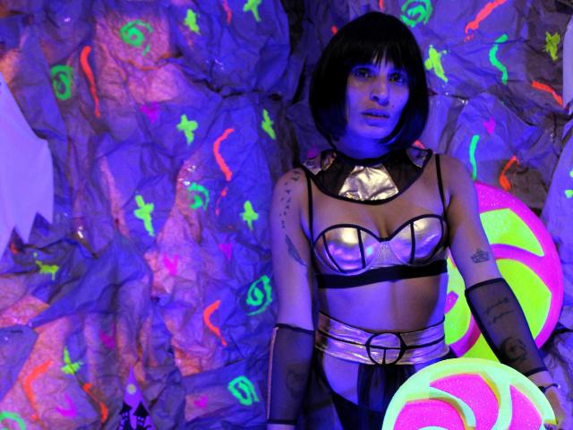 FlaquitaSexyy - Live sexe cam - 18340910