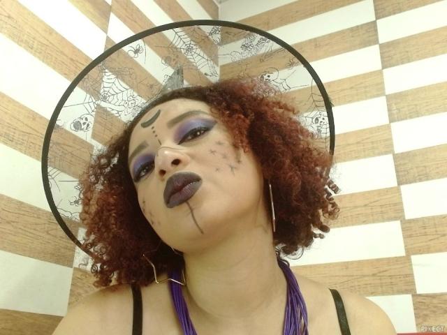 VioletaSwitch - Live porn &amp; sex cam - 18343158