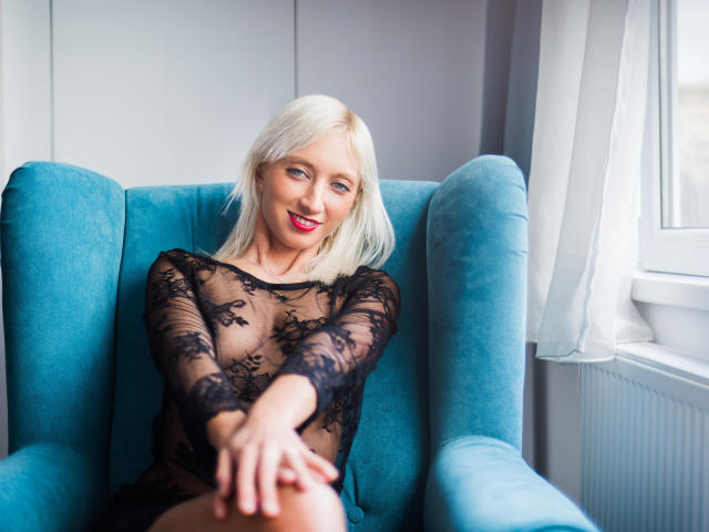 NatalieBitton - сексуальная веб-камера в реальном времени - 18345866