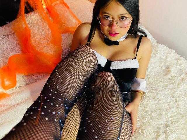 AnnitaWhite - Live porn &amp; sex cam - 18348002