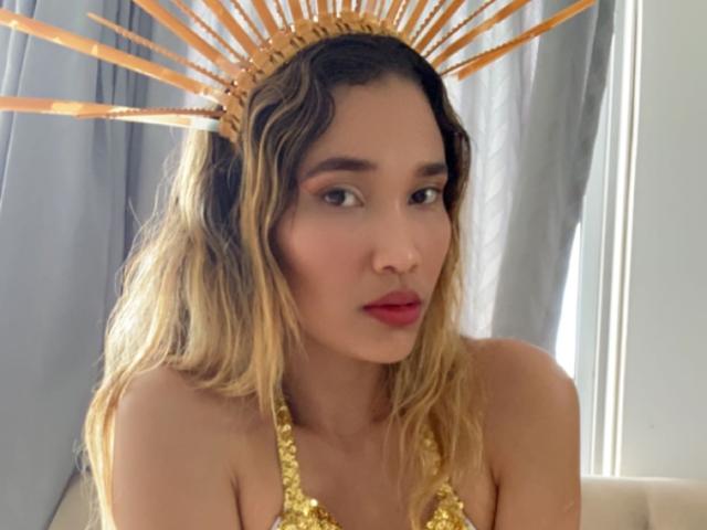 LuciaCortez - Live porn &amp; sex cam - 18350386