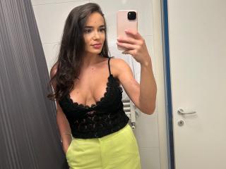 HaileyMeagan - Live porn &amp; sex cam - 18351402
