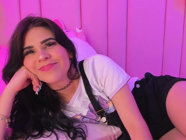 KeriAnn - Live Sex Cam - 18352162