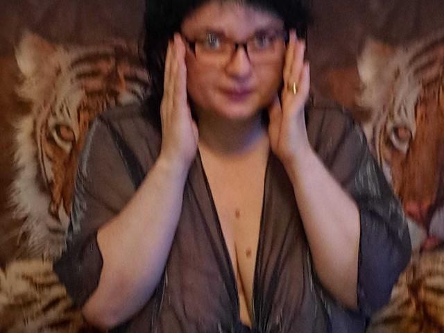 HotAndSexyMature - Live porno og sexkamera - 18354382
