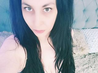 SultryMilf - сексуальная веб-камера в реальном времени - 18357058