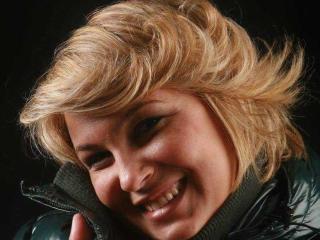 Sabrinax69 - Live Sex Cam - 18357414
