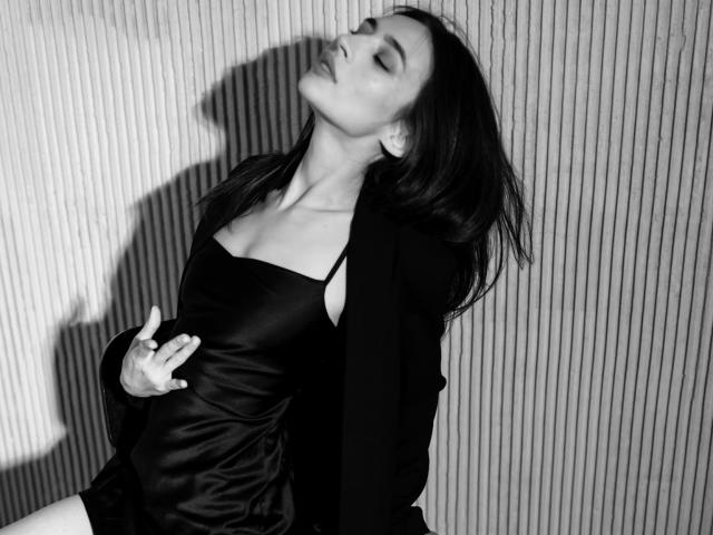 IreneTodd - Live sex cam - 18357958