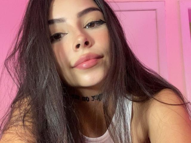 LeeKyliee - Live sex cam - 18359298