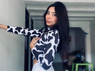 LeeKyliee - Live sex cam - 18359302