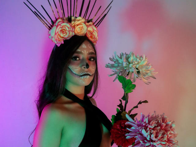 EvaMcAllister - Camera khiêu dâm &amp; quyến rũ trực tiếp - 18362022