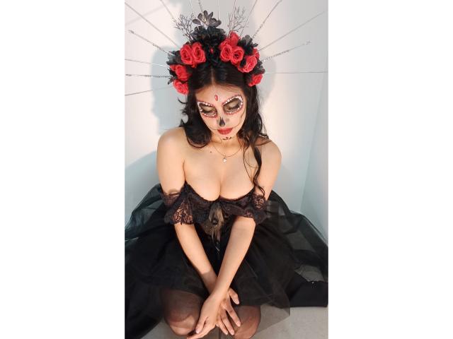 EmilyJensenn - Live porno og sexkamera - 18363722