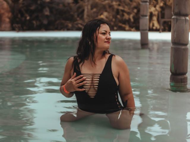 MatureJane - сексуальная веб-камера в реальном времени - 18364098