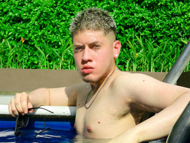 SebastiianMaxime - ライブポルノ&amp;セックスカム - 18364418