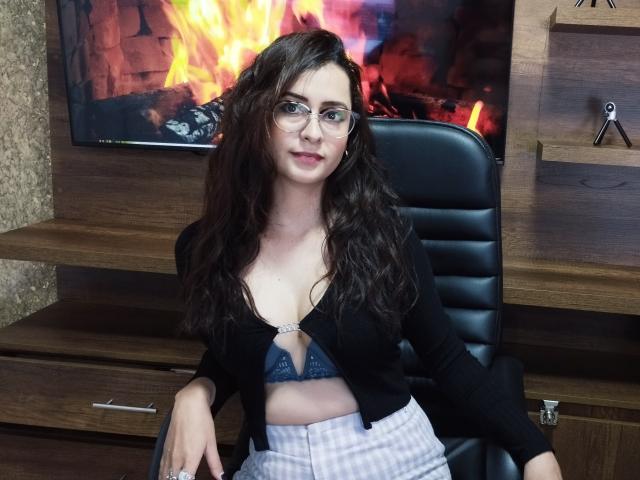 LuisaOsorio - Live porn &amp; sex cam - 18365442
